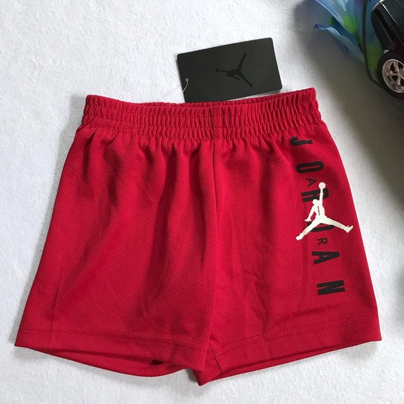 ❌SOLD❌ Jordan NWT Performance Shorts Bundle Boys 2T - Picture 5 of 9